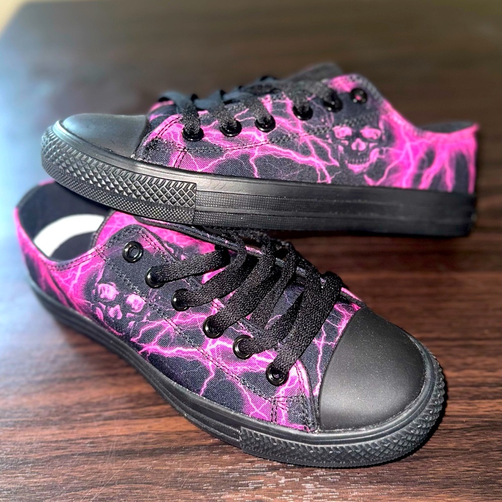 Women's Pink Black Skull converse style shoes